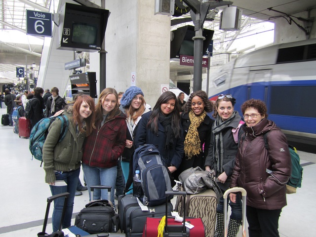 5 Things To Know About Studying Abroad Without Breaking the Bank
