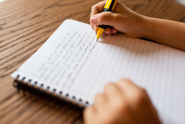 The Best Way to Get Affordable Custom Essay Writing Help For Any College Student