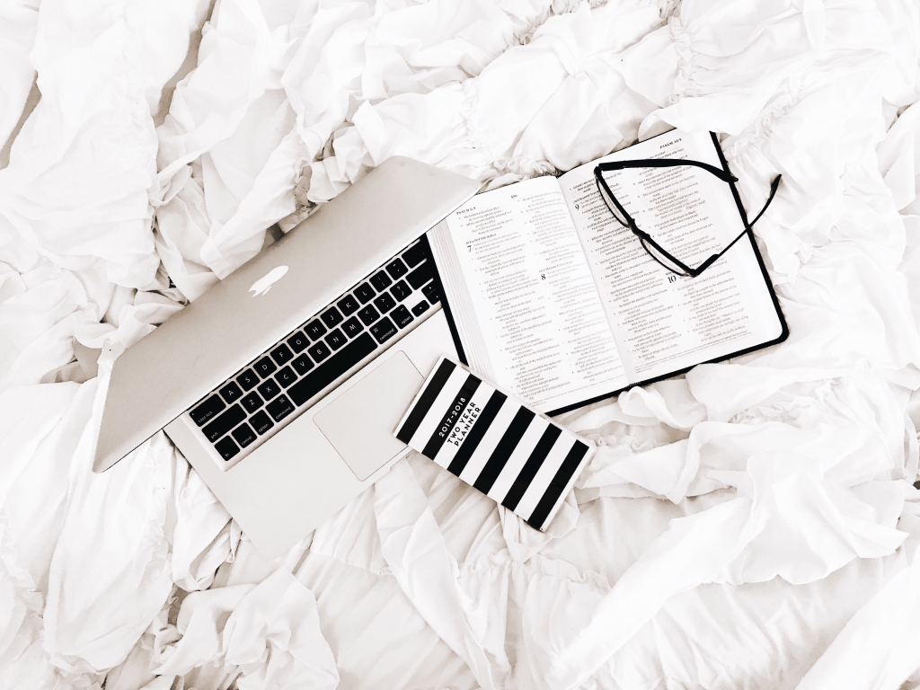 How Online Biblical Courses Can Benefit You In Your Life
